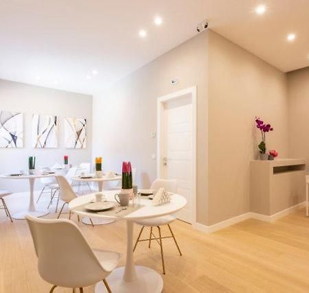 Casa Ilaria Aparthotel Νάπολη Εξωτερικό φωτογραφία